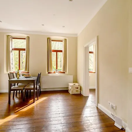 Alte Stadtvilla Am Weinberg 4 *